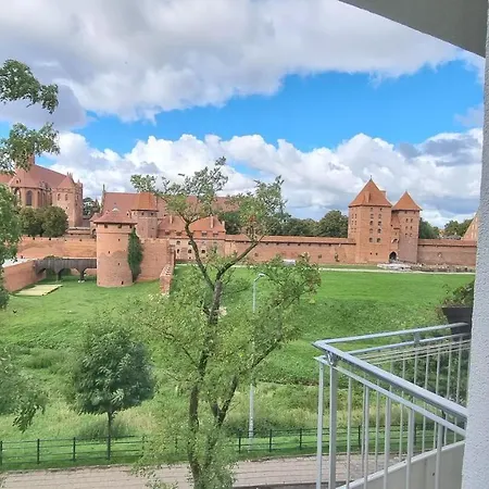 Apartament Okno Na Zamek Malbork Exterior foto