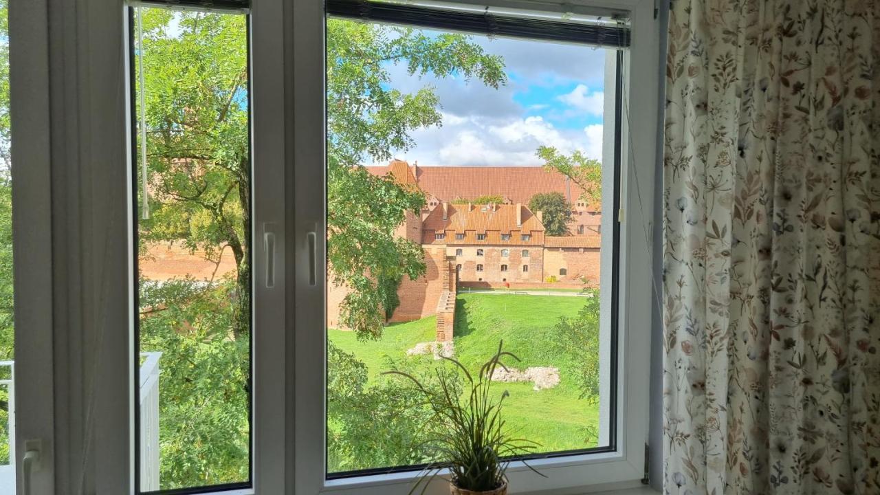 Okno Na Zamek Apartment *